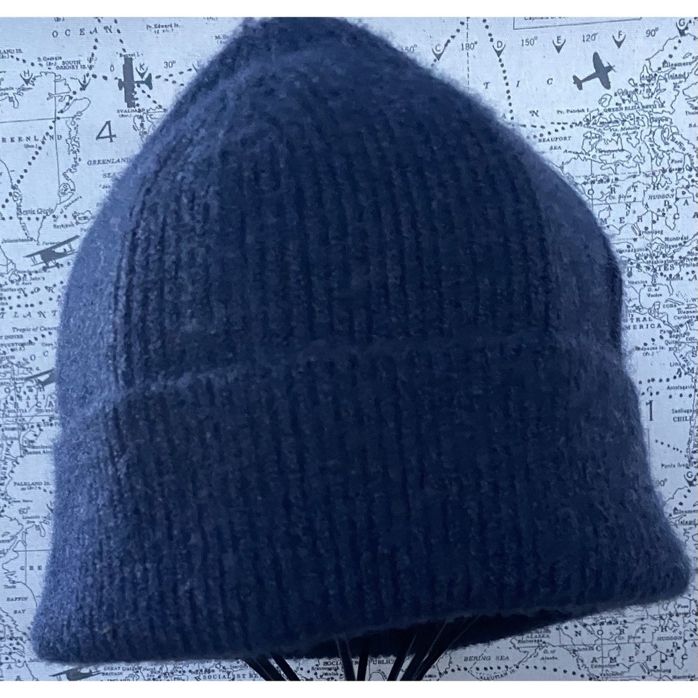 NWT J Crew Navy Blue Beanie Unisex Comfort Holiday City